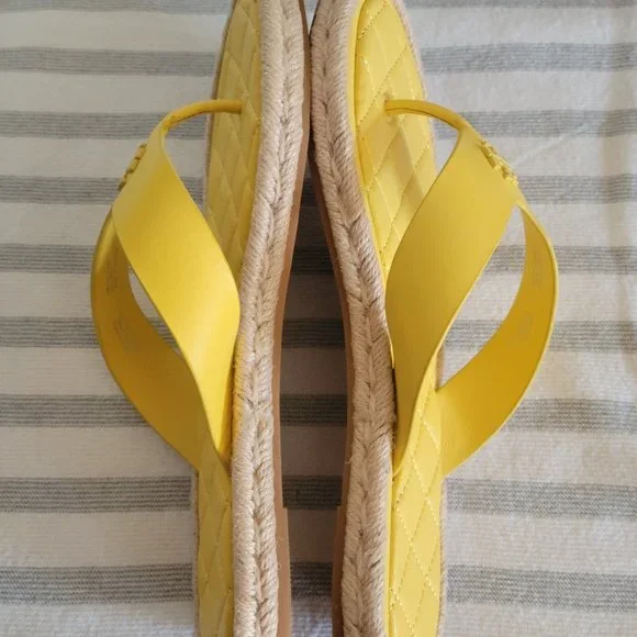 Tory Burch NIB Quilted Espadrille Thong Sandals - Picture 8 of 14